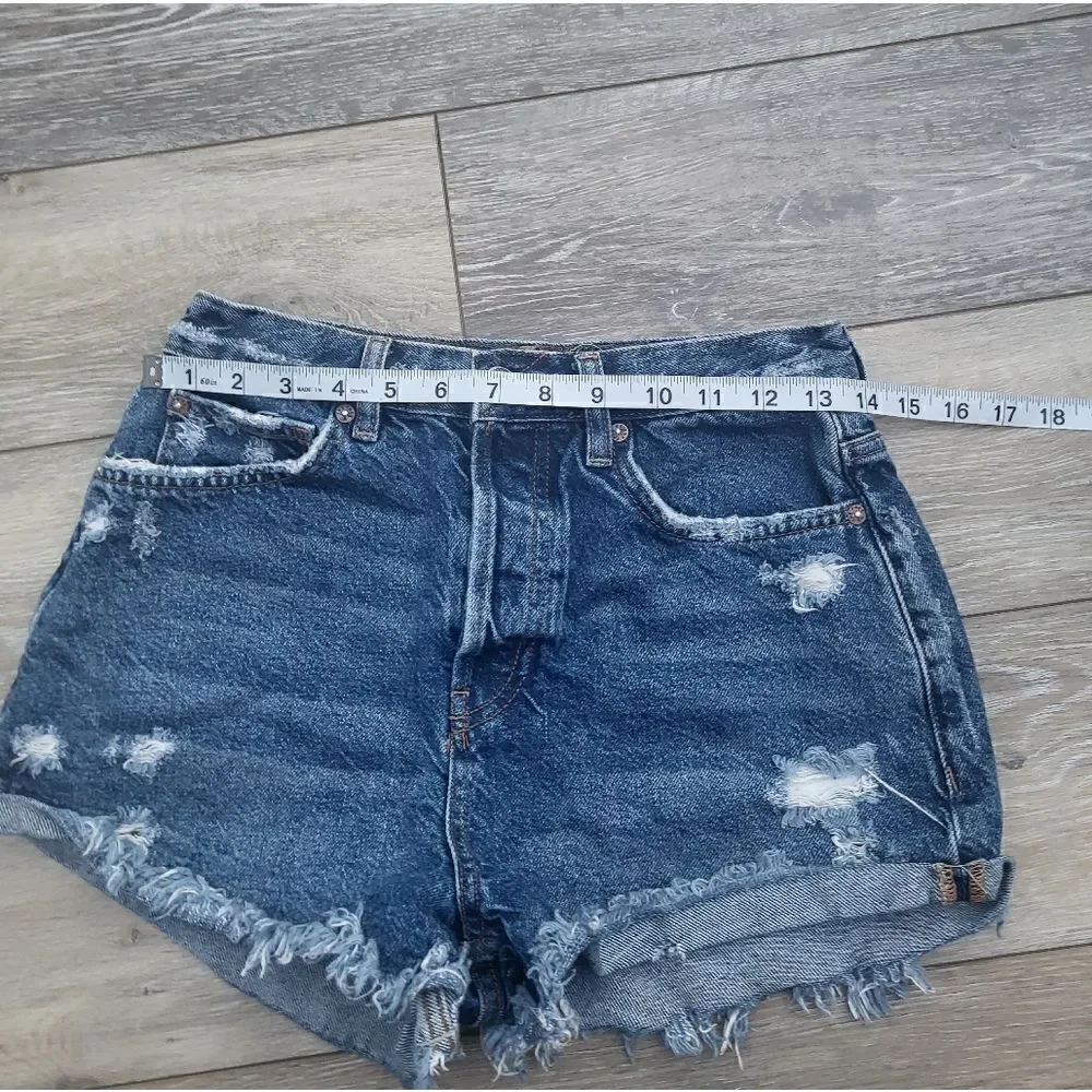 We The Free cut off jean shorts button closure size 26  Free People  Lasso